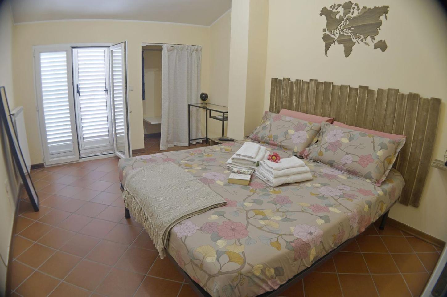 Casa Vacanze Donna Lucia كاستل دي سانجرو المظهر الخارجي الصورة