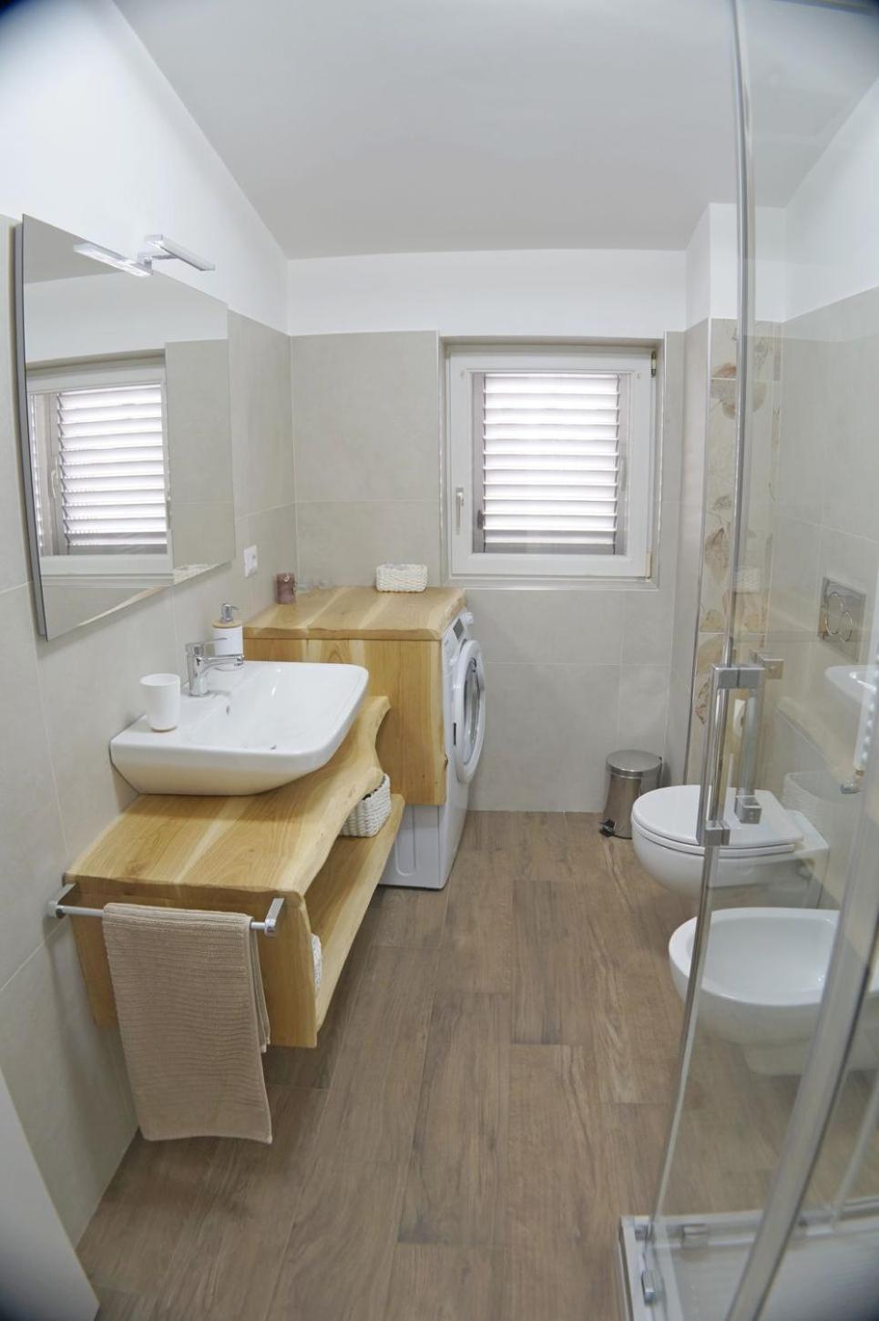 Casa Vacanze Donna Lucia كاستل دي سانجرو المظهر الخارجي الصورة